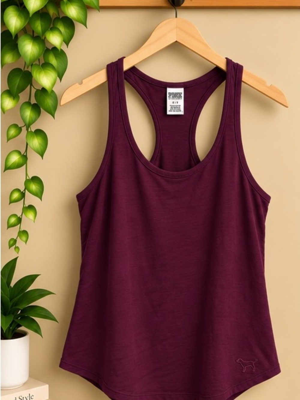 Victoria’s Secret PINK Plum Racerback Tank Top Size Small